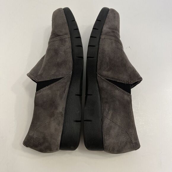 Clarks Artisan Grey Suede Daelyn‎ Monarch Slip on Comfort Loafer Shoes Size 8M - Picture 8 of 9